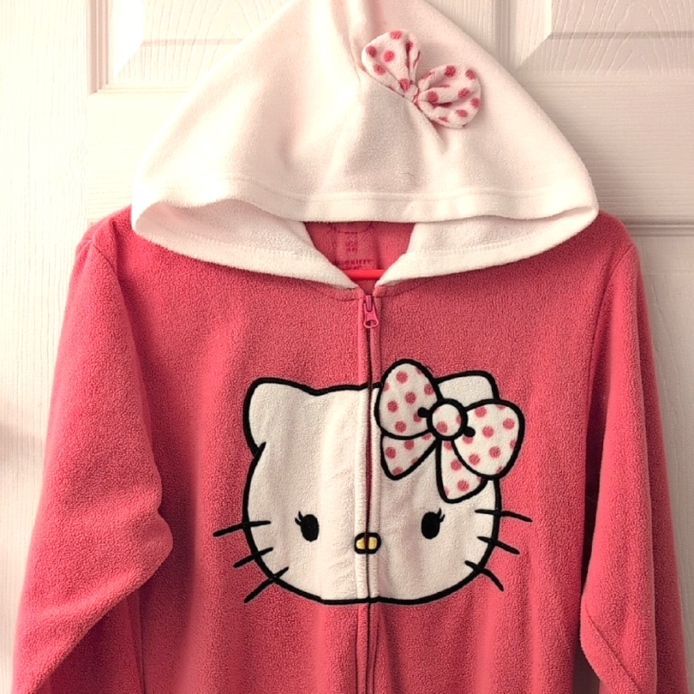 NWT  Hello Kitty Onesie